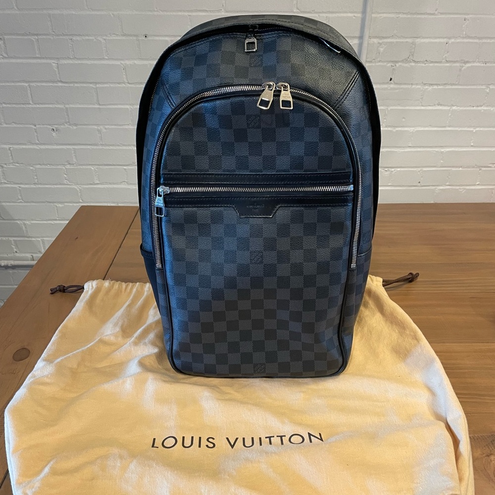 Louis Vuitton Michael backpack. Damier black leather.